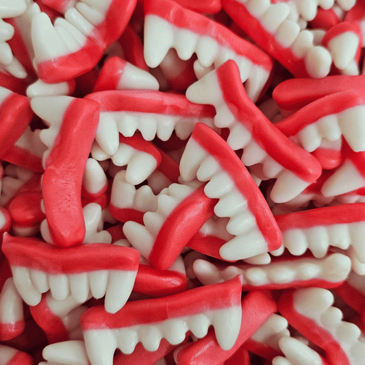 Dracula Teeth : Kervan USA
